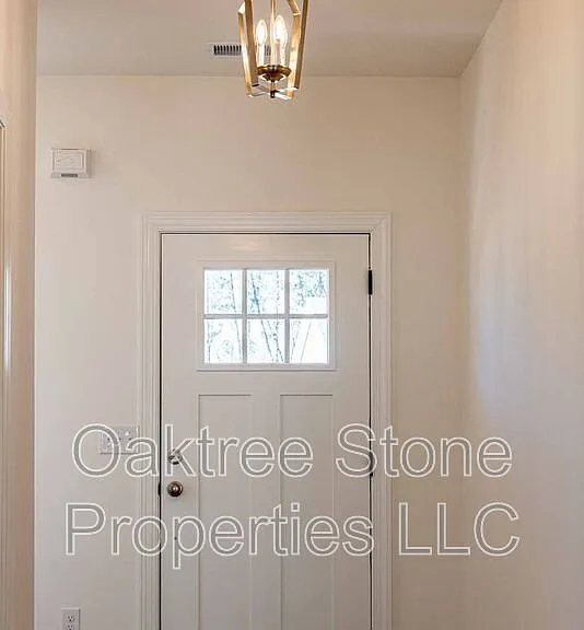 3348 Pepperpike Ct — Photo 6