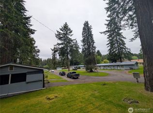 11002 Idlewild Rd SW, Lakewood, WA 98498