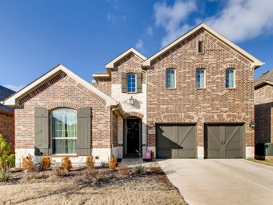 1500 Cherry Blossom Ln