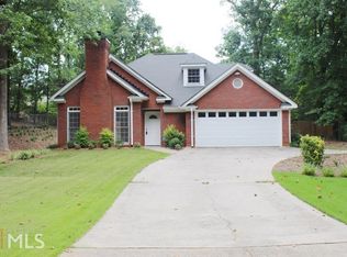 95 Stonehedge Dr, Buford, GA 30518