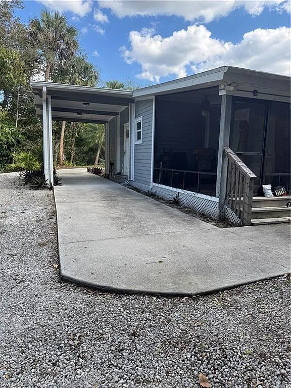 Bonita Springs — Photo 3