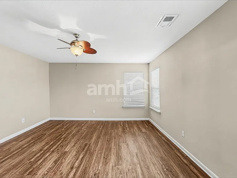 3846 Clobourne Crossing Ln — Photo 11