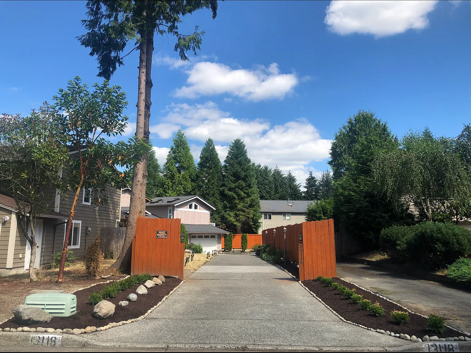 1 bed, 1200 sqft, $950 — Photo 1
