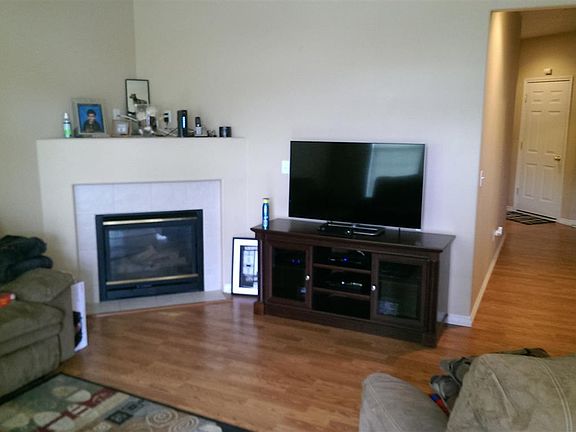 4th image of 8329 16th Ave SE