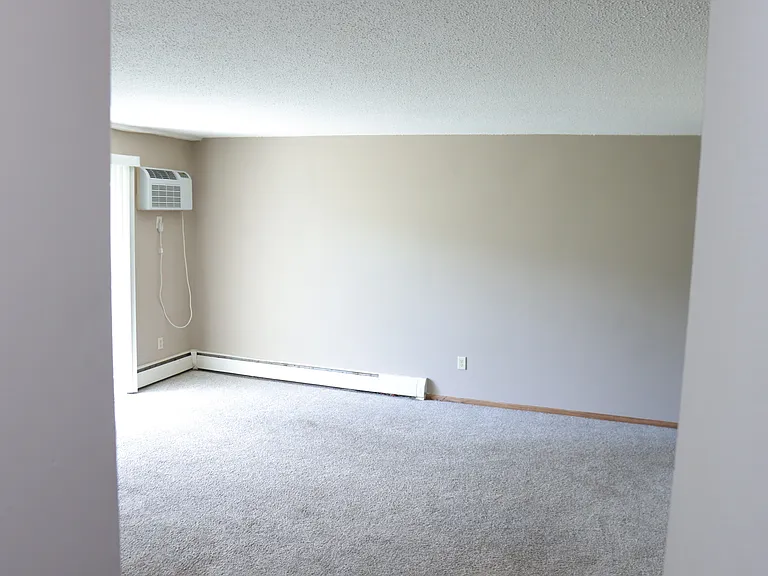 Pleasant Apartments — Photo 50