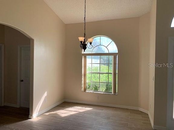 2nd image of 3205 Ibis Hill St