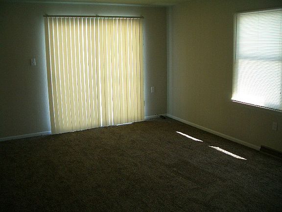 5th image of 6685 Connecticut St