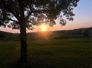 Woodridge Dr, Mineral Wells, WV 26150