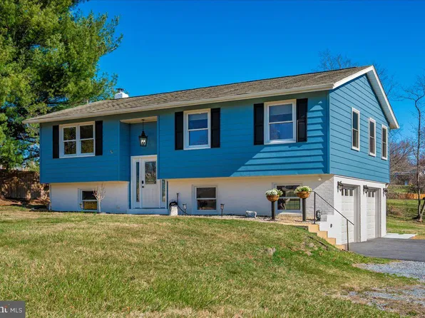 2767 Lynn St, Frederick, MD 21704