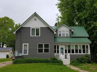 909 W Blodgett St, Marshfield, WI 54449