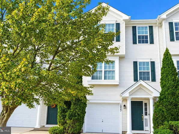 1027 Moore Rd, Thorofare, NJ 08086