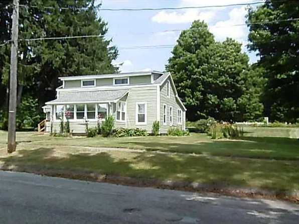 7 Dowman St, Union City, PA 16438