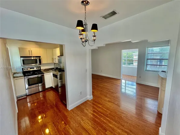 525 NE 65th St APT B, Miami, FL 33138