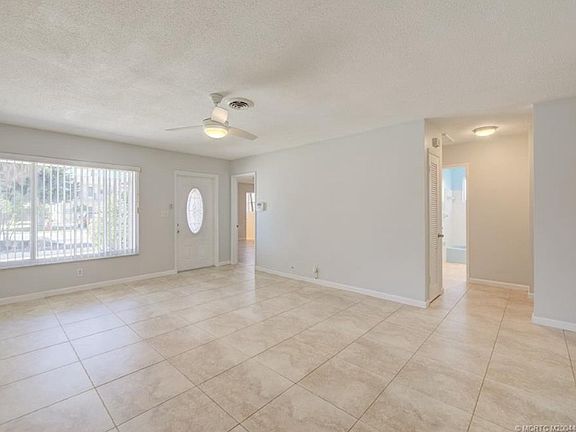 4th image of 2113-2115 NE 56th Ct #2113