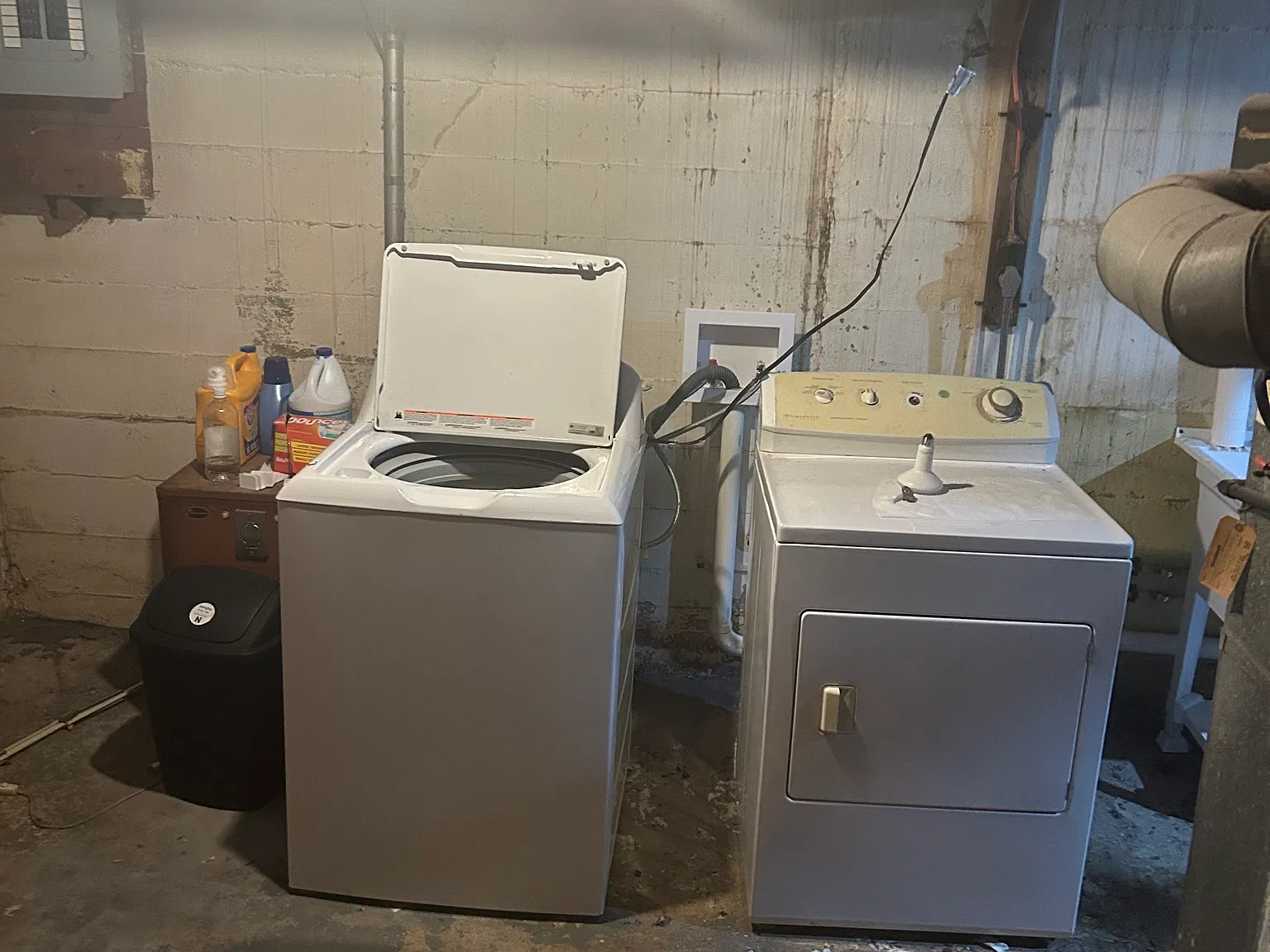 3 bed, 888 sqft, $1,000 — Photo 4