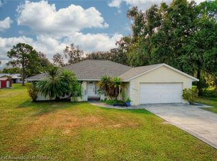 5904 Thunder Rd, Sebring, FL 33876