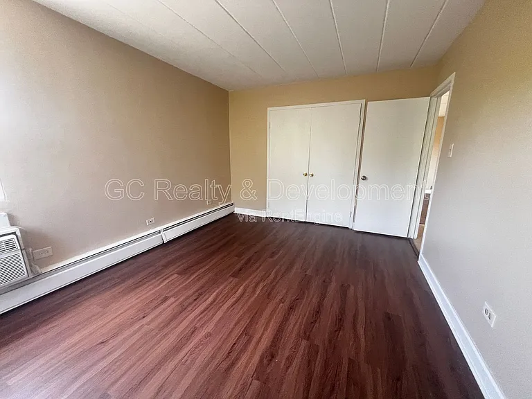 6160 N Damen Ave #414 — Photo 9