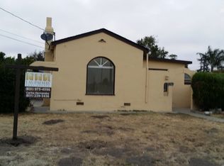 1079 Parkway Rd, Salinas, CA 93905