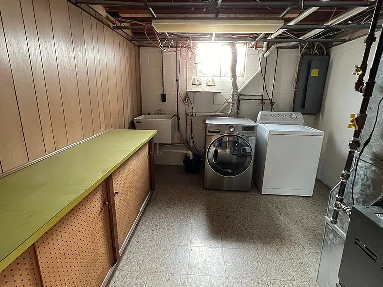 427 W Marion St — Photo 19