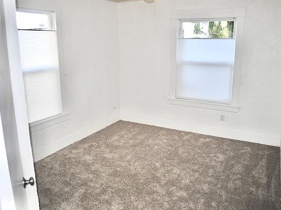 3rd image of 4814 N Ferdinand St