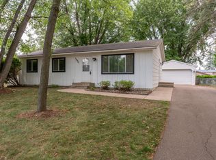11450 Lakeview Rd, Chisago City, MN 55013