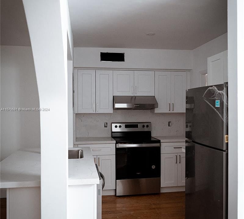 1st image of 1561 West Ave