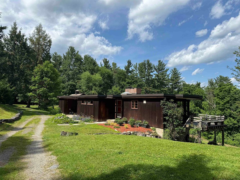 1st image of 211 Pleasant Valley Road