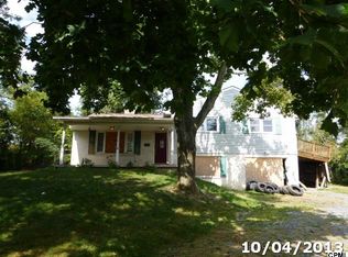 126 Hanshue Rd, Hummelstown, PA 17036
