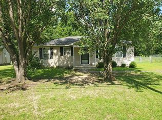 713 Cedar Springs Rd, Weaver, AL 36277