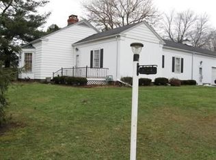 42009 Oberlin Elyria Rd, Elyria, OH 44035