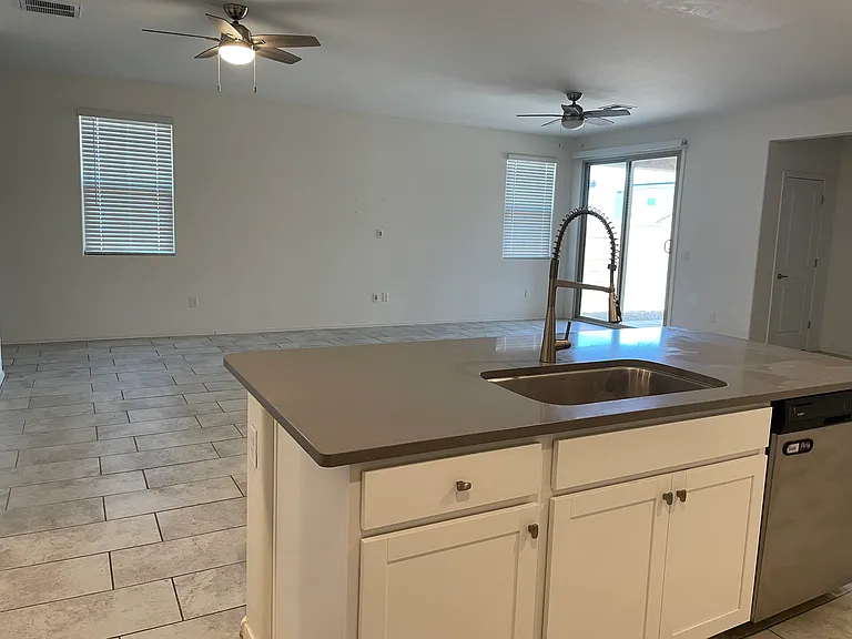 7837 S New Strike Way — Photo 4