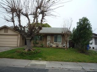 6041 Hollyhurst Way, Sacramento, CA 95823
