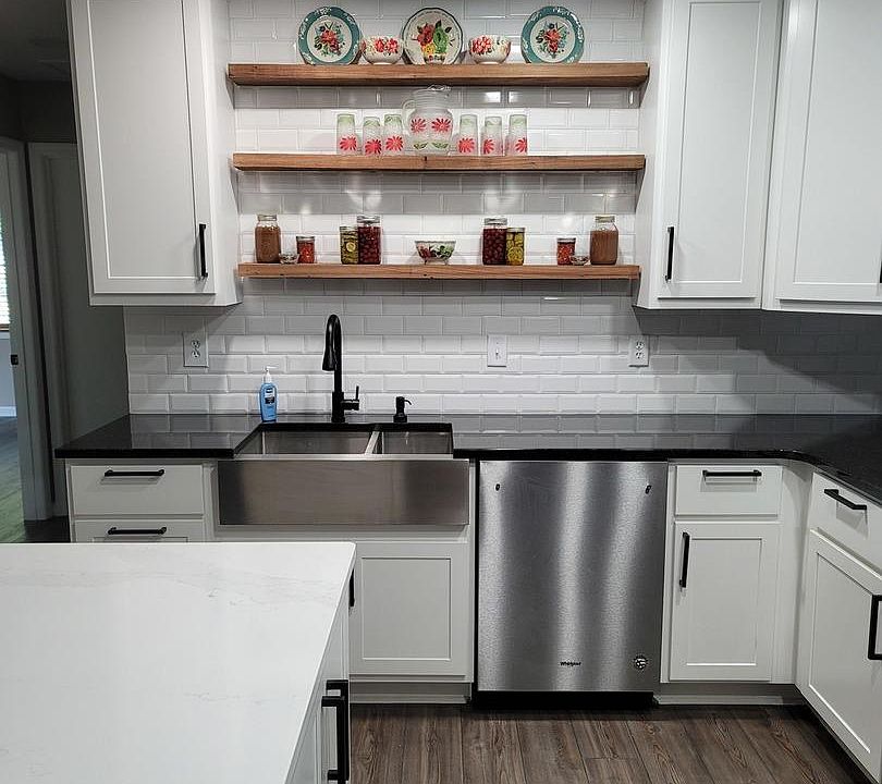 1st image of 506 E McClelland St #0