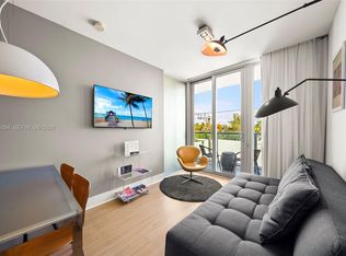 1215 On West Avenue, Miami Beach, FL 33139