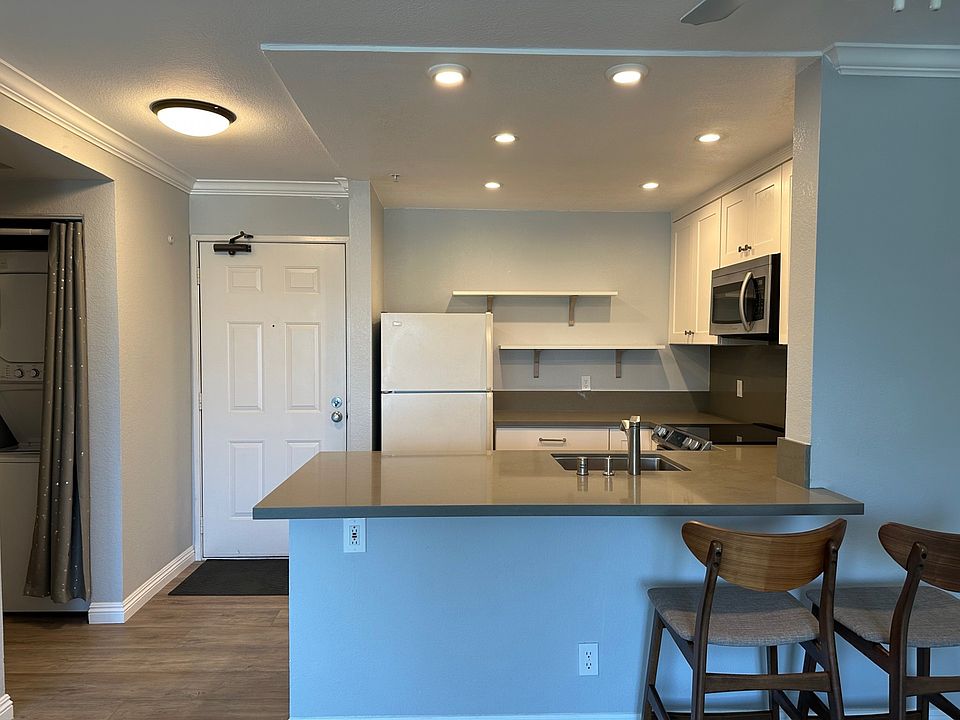 1st image of 8889 Caminito Plaza Centro #7318