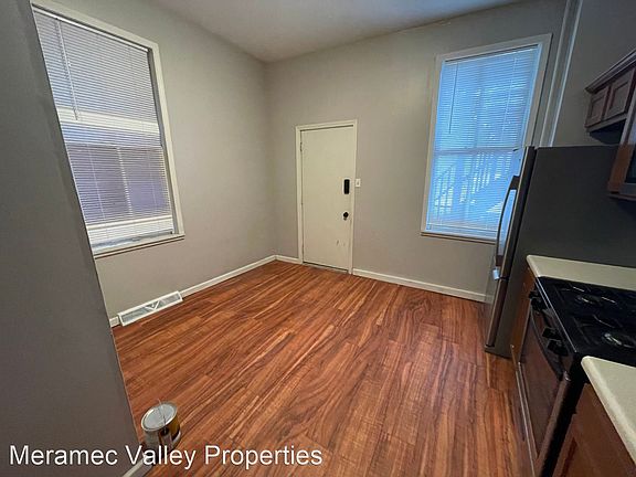 4th image of 4264 Norfolk Ave APT 1E