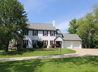 8924 Saxton Dr, West Chester, OH