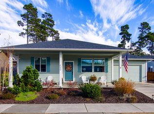 4020 Nandina Dr, Florence, OR 97439