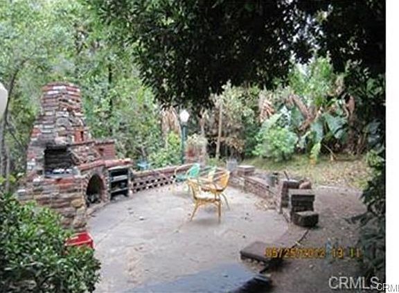4th image of 2322 Bullard Ave