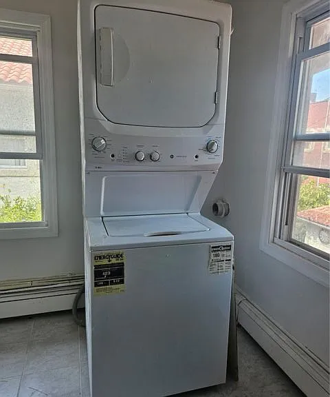61 Walnut St #UPPER — Photo 6