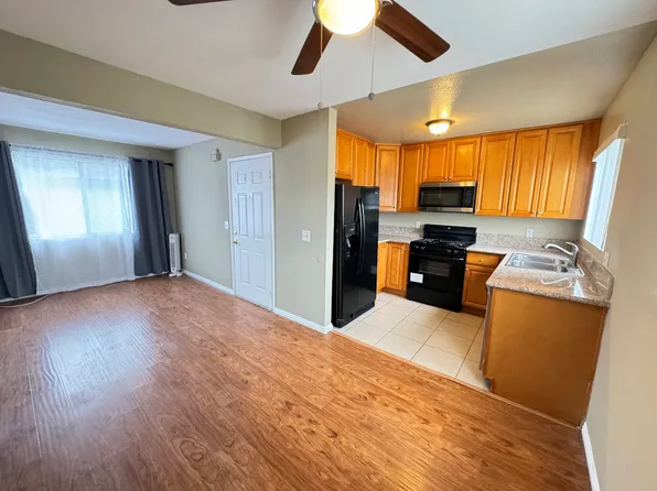 180 E La Verne Ave, Pomona, CA