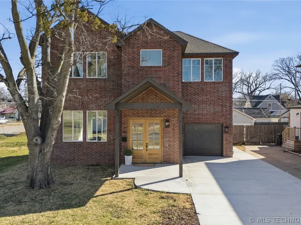 402 S Wyandotte Ave, Bartlesville, OK 74003