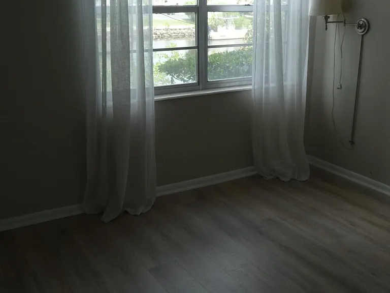 1860 Robalo Dr #105A — Photo 28