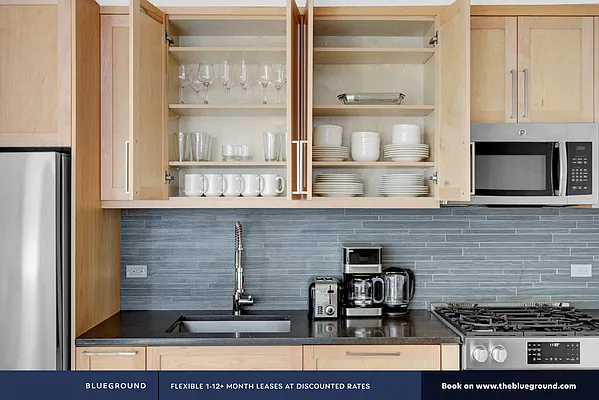 Rented by The Blueground | media 164