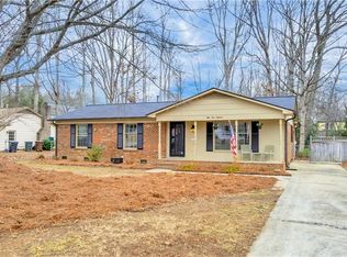 5418 Ropley Dr, Greensboro, NC 27455