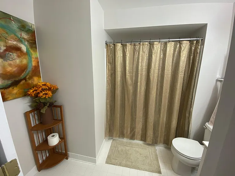 11047 Birchtree Ln — Photo 8