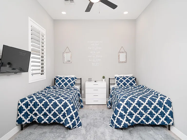 3407 E Cholla St — Photo 14