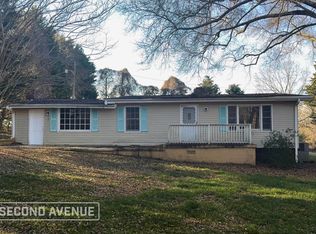 120 Hayes Rd, Pickens, SC 29671