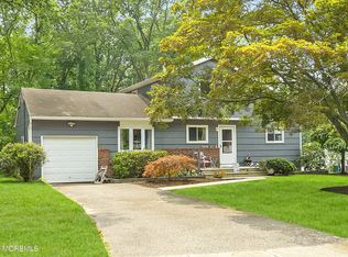 12 Harley Rd, Toms River, NJ 08755