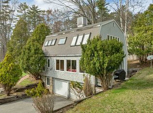 83 Governor Wentworth Hwy, Wolfeboro, NH 03894